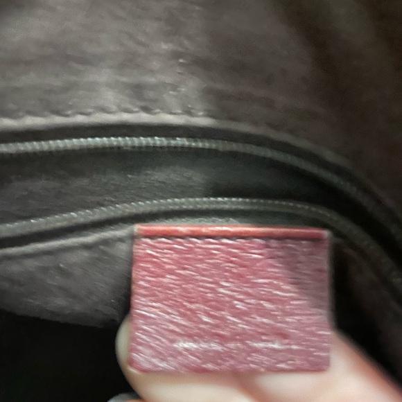 PRICE DROP- 💯 Authentic Gucci Women’s GG Canvas Tote Bag GG Canvas Beige,Red - Picture 12 of 14